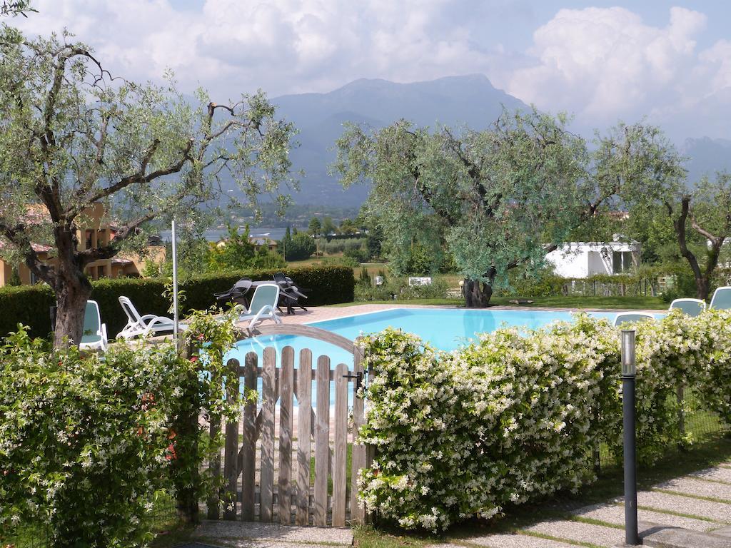 Locanda Da Vittorio Manerba del Garda Bagian luar foto